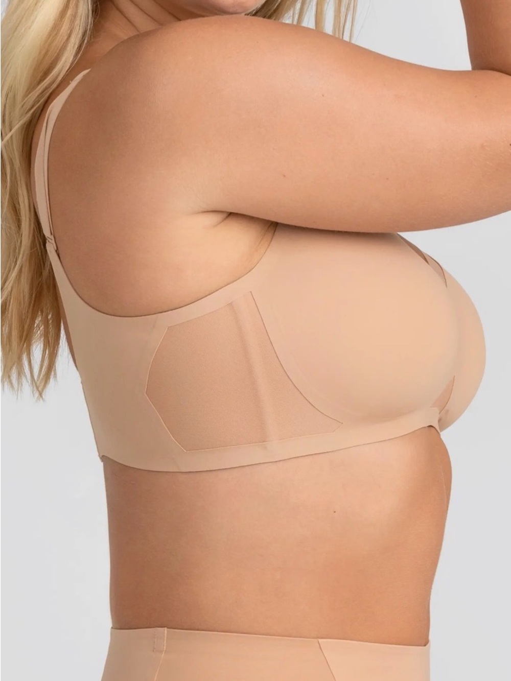 Honeylove CrossOver Bra Sand
Size 1X
$69 - Picture 3 of 7